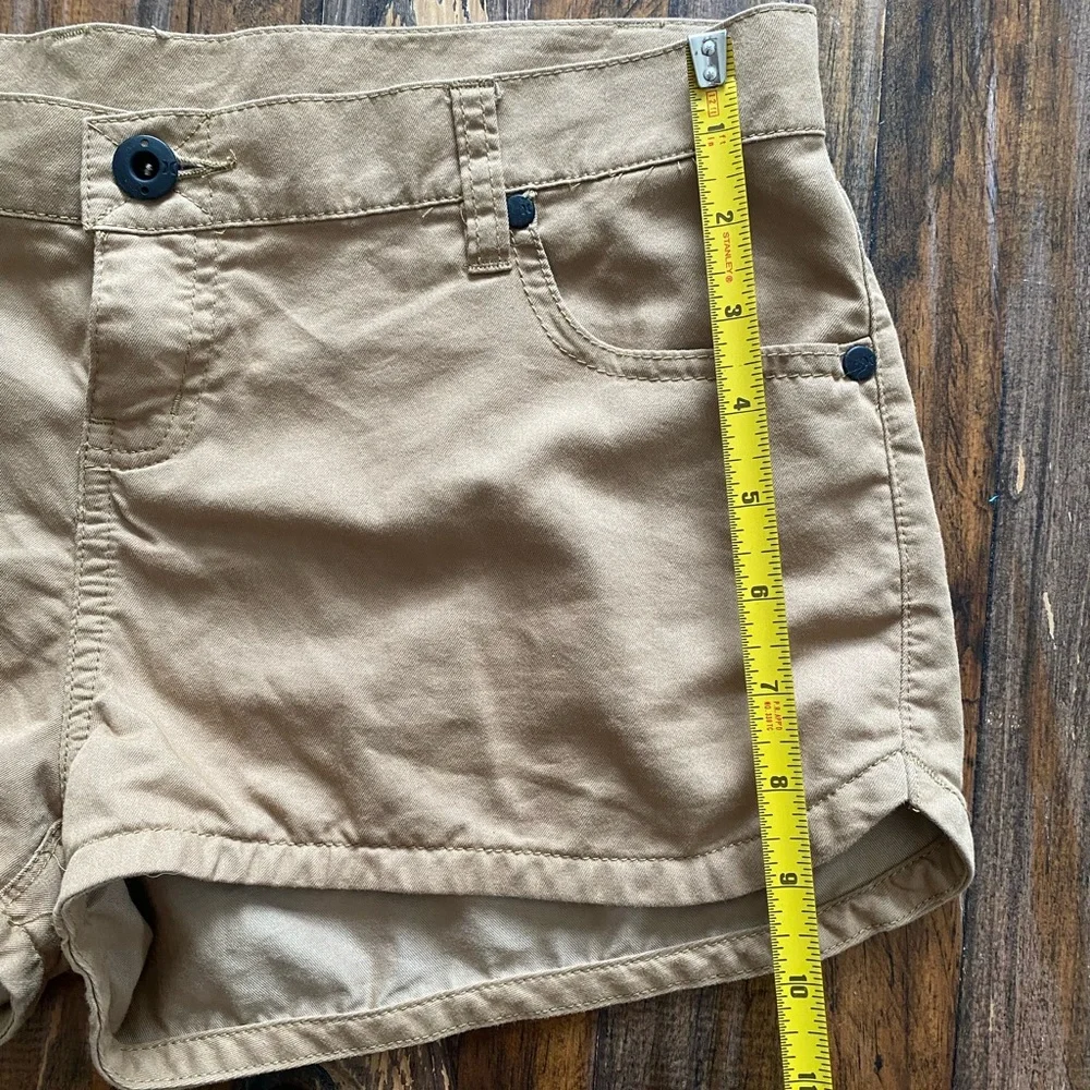 Hurley x Nike dri-fit Women's Shorts - Picture 3 of 4